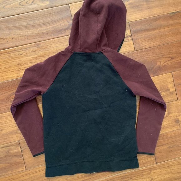 Old Navy Dynamic Fleece Zip Hoodie For Boys Size Medium (8) Burgundy Black - Picture 6 of 6